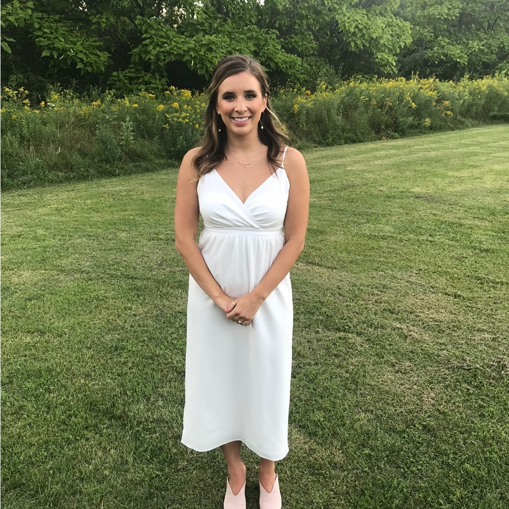 Park & Fifth Georgia Midi Dress. - Picture 1 of 4